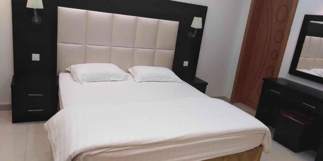 روح الأصيلة للشقق المخدومة Roh Alaseilah Serviced Apartments Ta'if Buitenkant foto